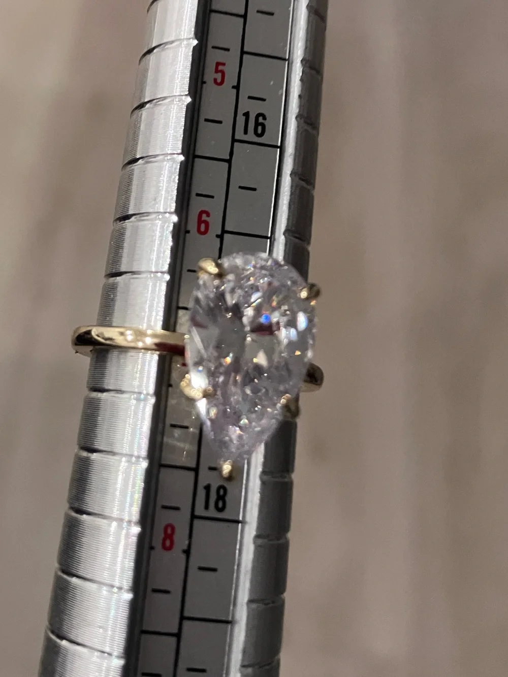 Size 7 Pear Shaped Dazzling Ring - Classic Sparkle
